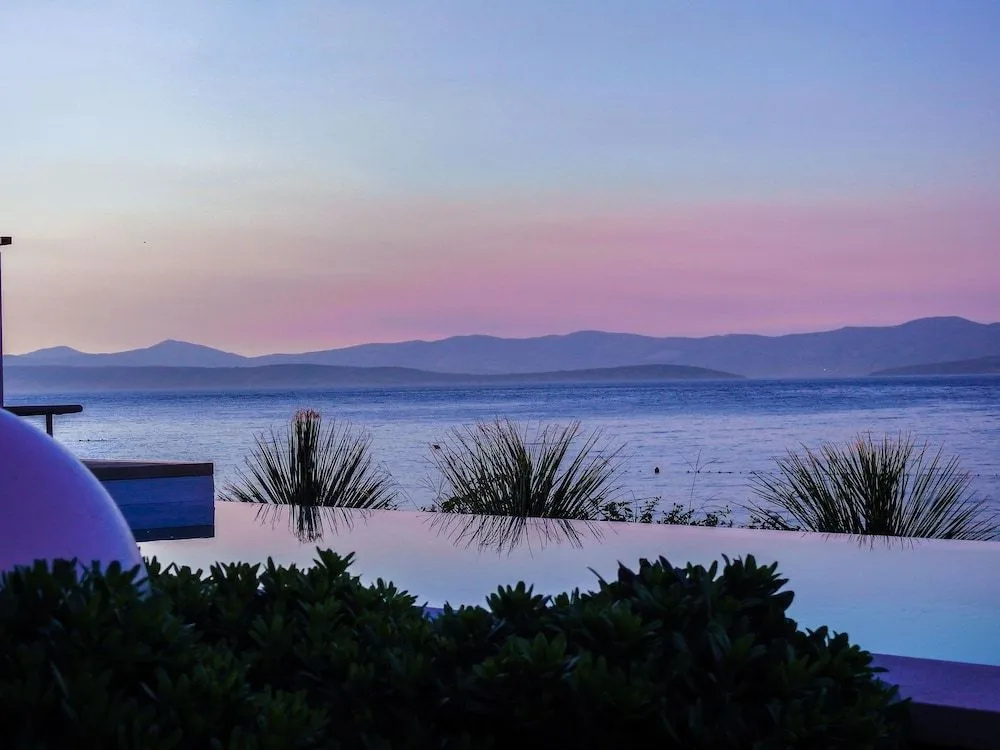 Omega Villas Complex