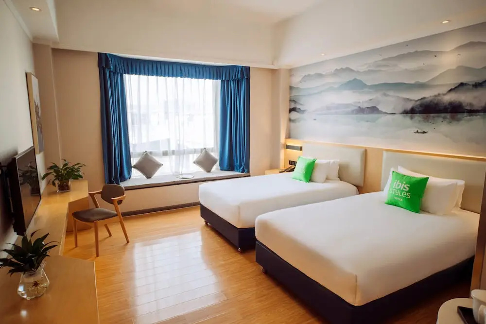 Superior room