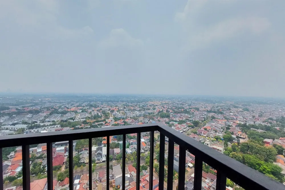 Simply Look And Comfort 1Br Tamansari Bintaro Mansion Apartment