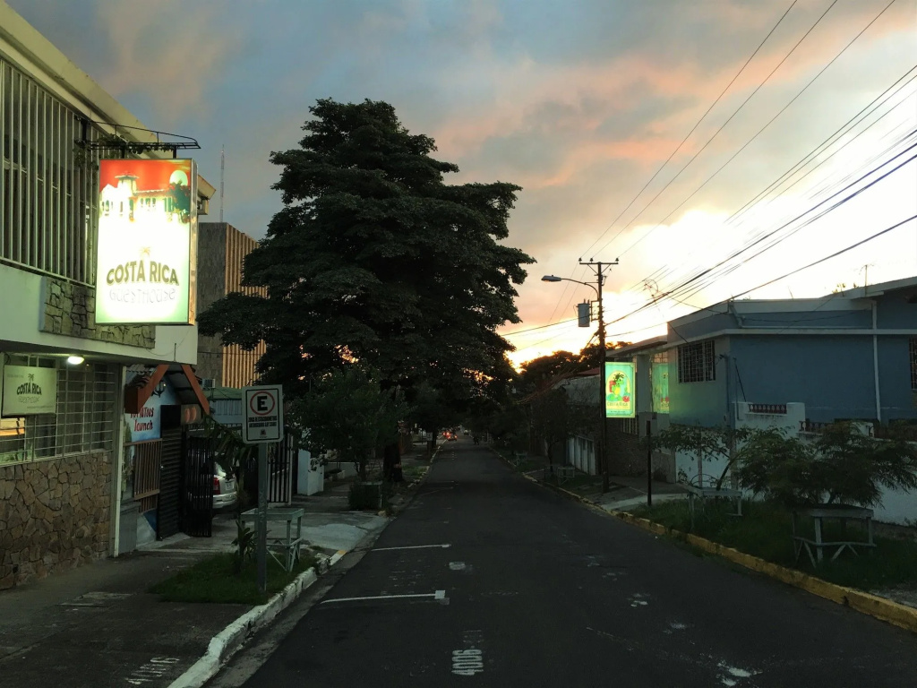 Costa Rica Guesthouse - 3