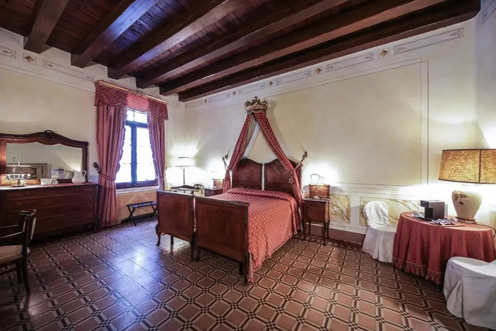 Relais Castello Bevilacqua - Chambres