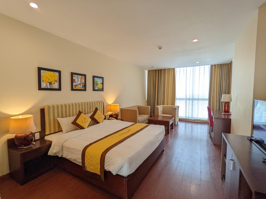 Deluxe room with city view