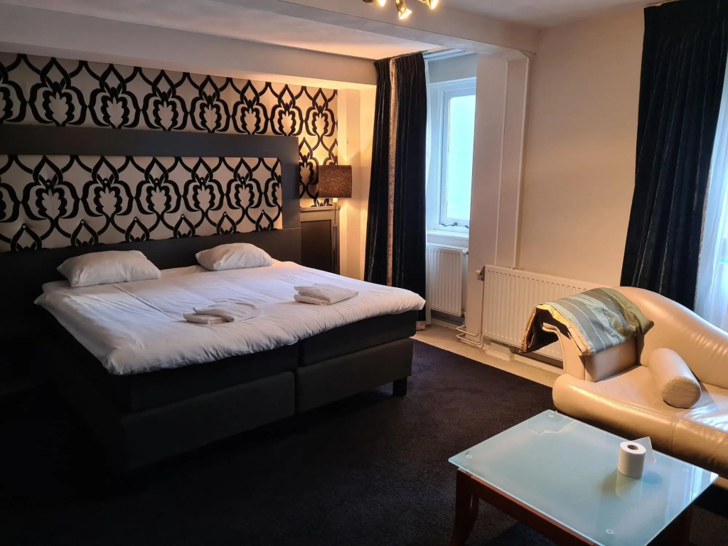 Hotel photo 32