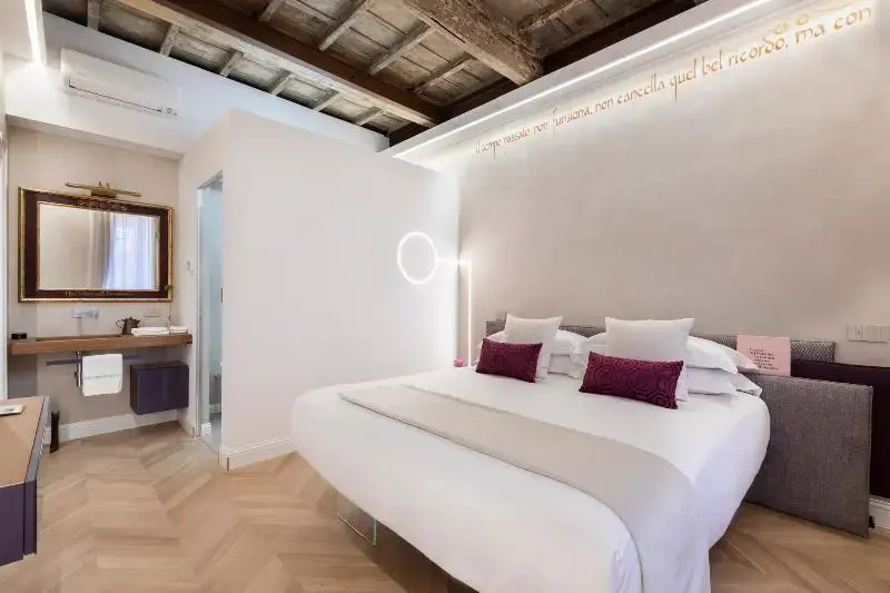 Premier Apartment