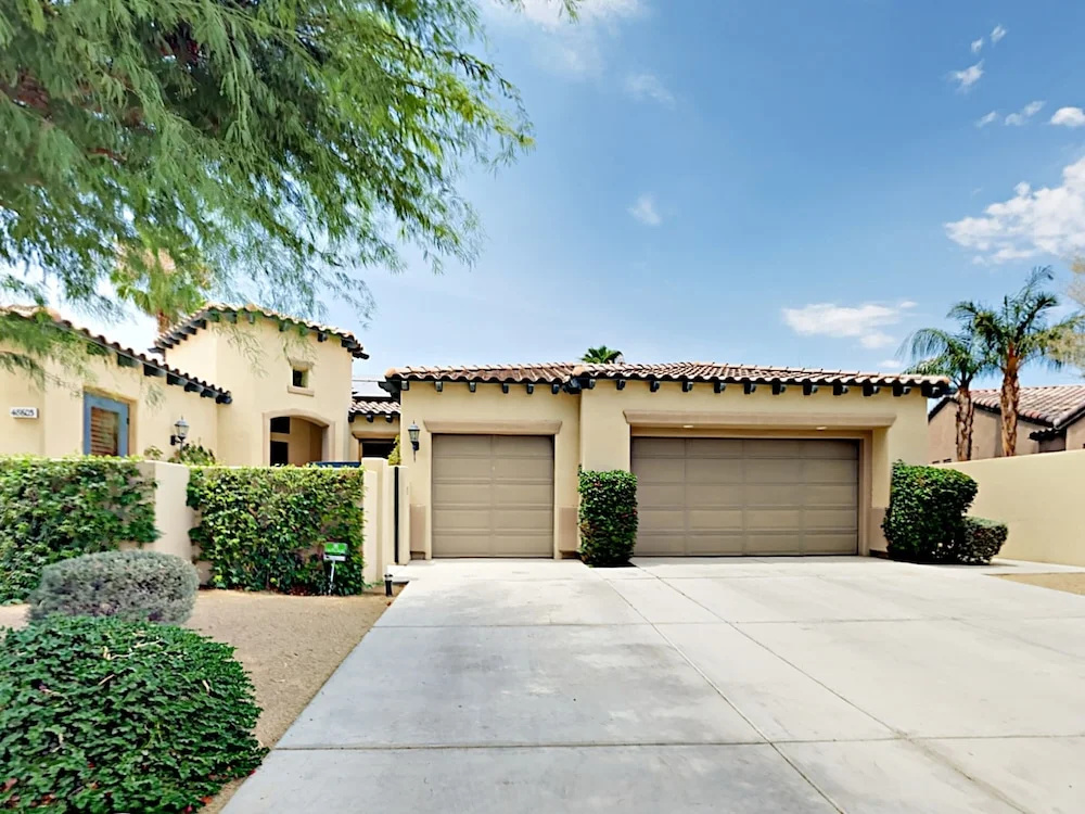 48603 Renewal St Home 4 Bedrooms 3.5 Bathrooms Home