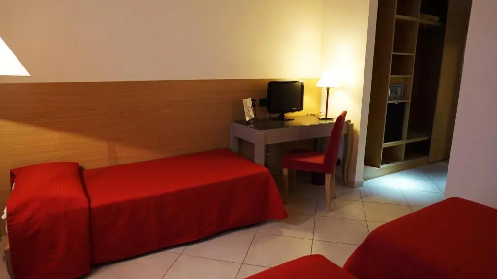 Garden Hotel - Chambres