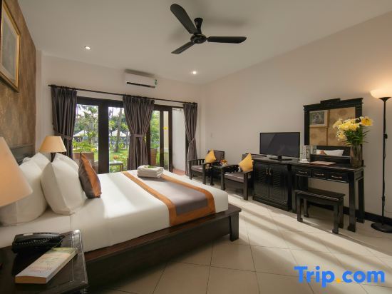 Sea Lion Beach Resort & Spa