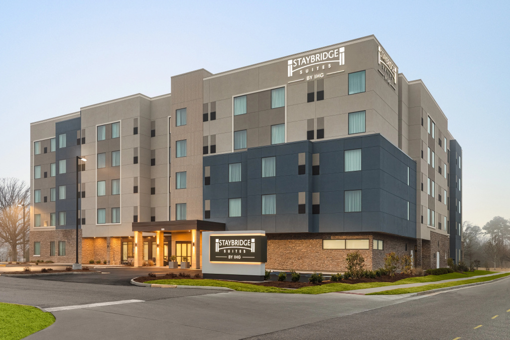 Staybridge Suites Norfolk Airport by IHG