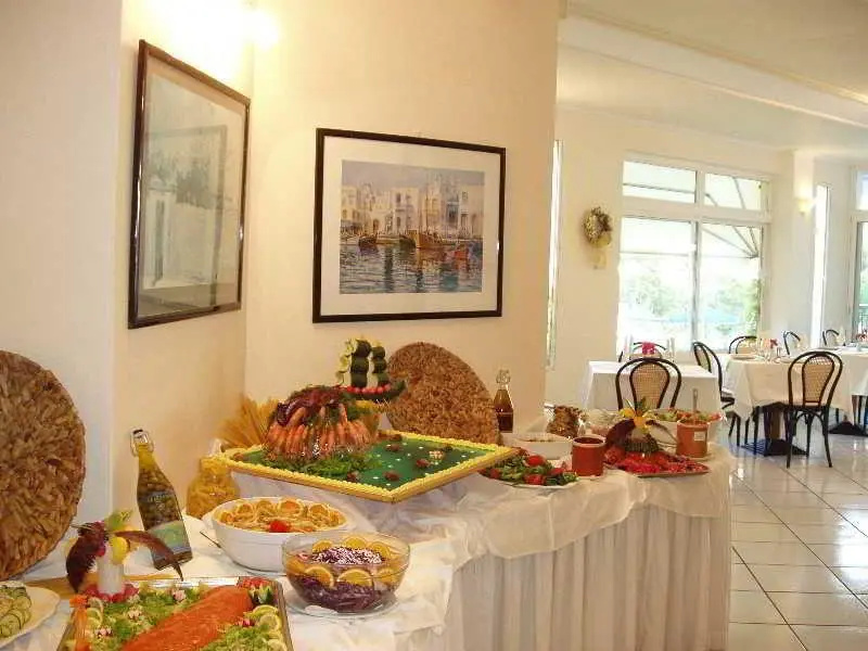 Samian Blue Seaside Hotel