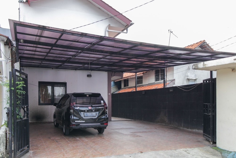 Airy Eco Radio Dalam Antene Tiga 9 Jakarta