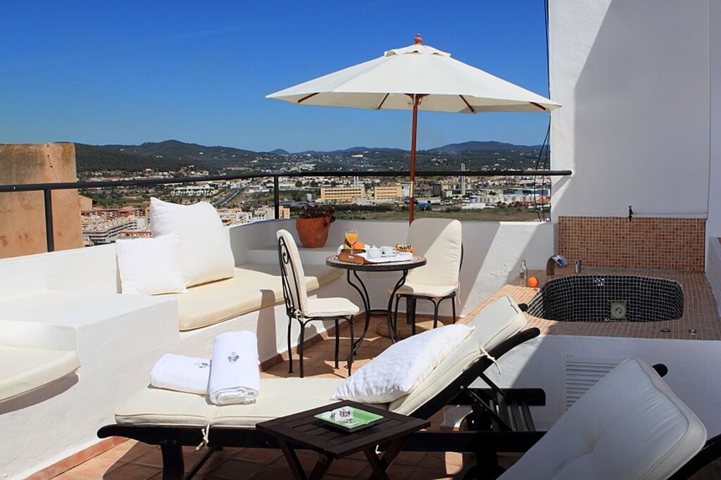 La Torre del Canonigo, an SLH Hotel by null