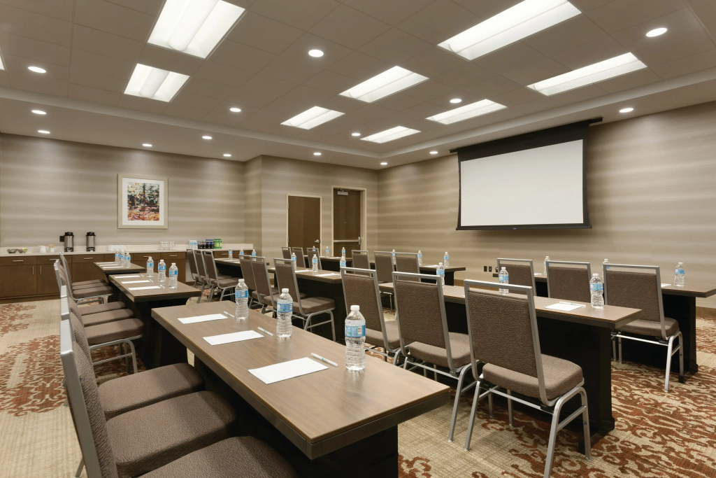 Embassy Suites by Hilton Akron Canton Airport - Général