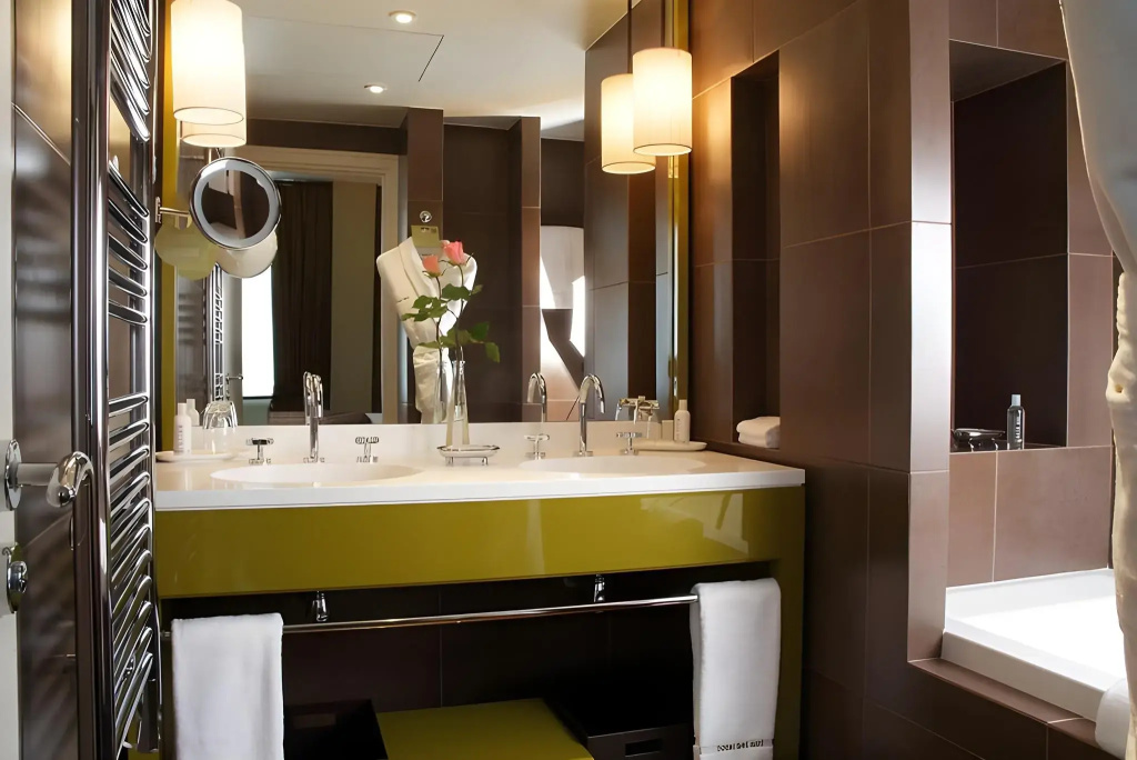 Hotel photo 8