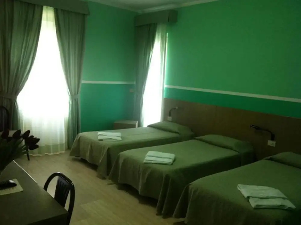 Hotel photo 2