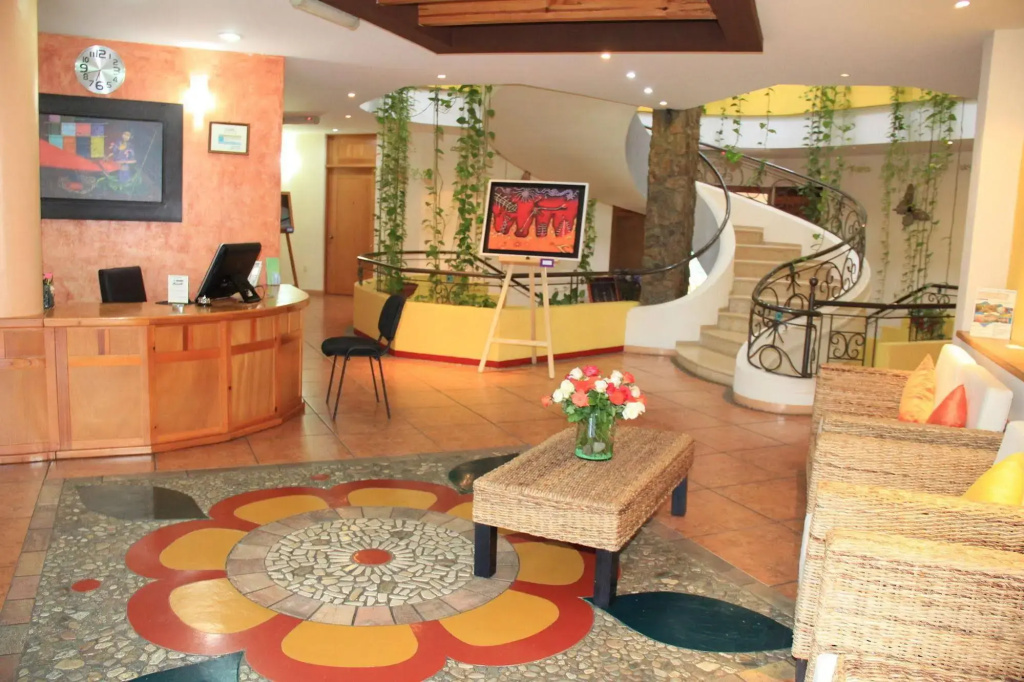 Hotel photo 12