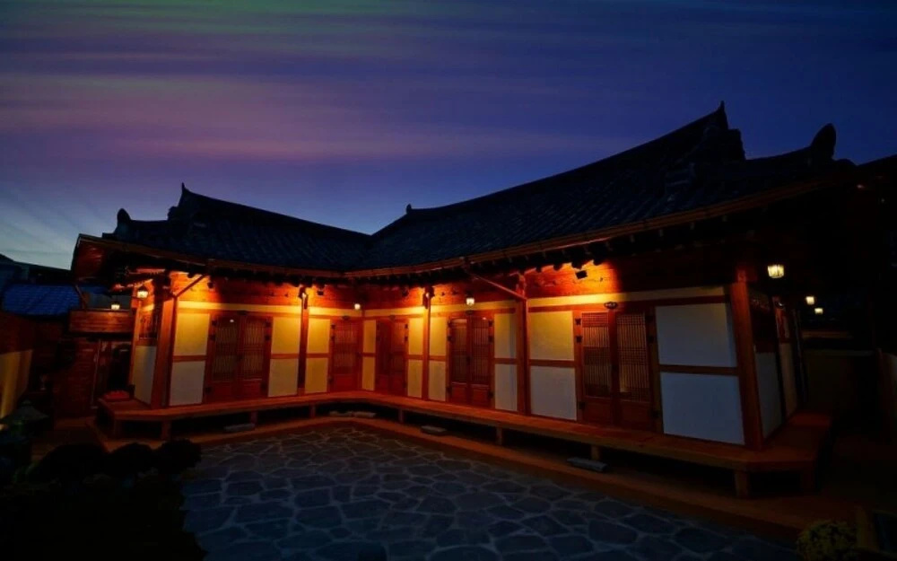 Jeonju Hanok Sukbak Cheheomgwan Pension