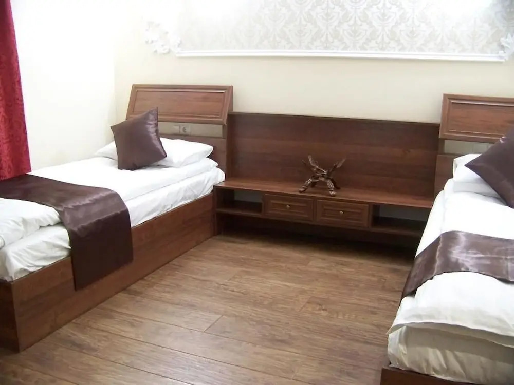 Номер Standard в Sky Lux Hotel