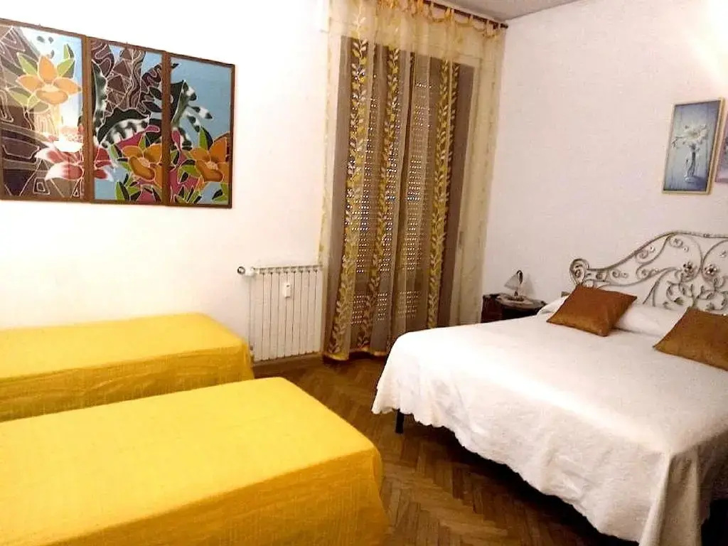 Standard Double room (full double bed)
