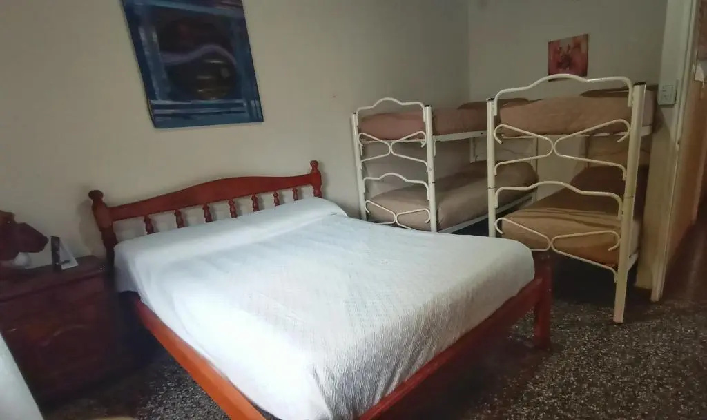 Standard Sextuple room