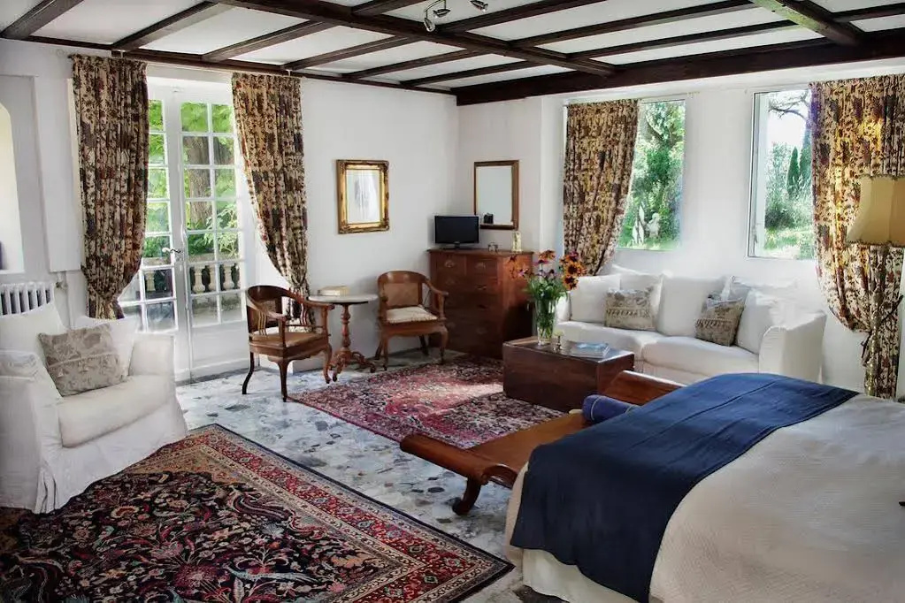 Voir la photo 2 — Manoir Petit Meysset