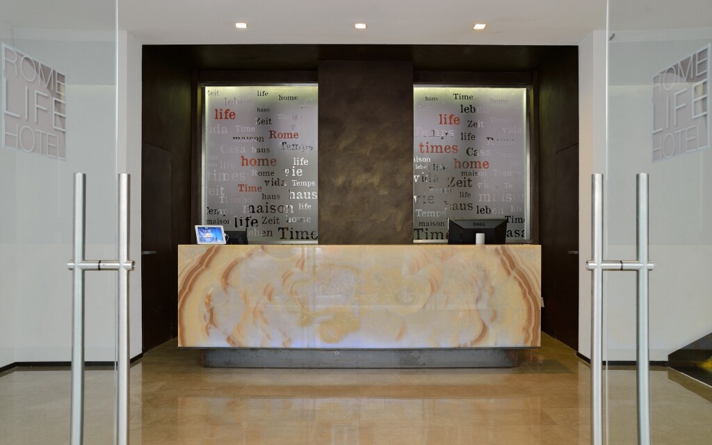 Rome Life Hotel by null
