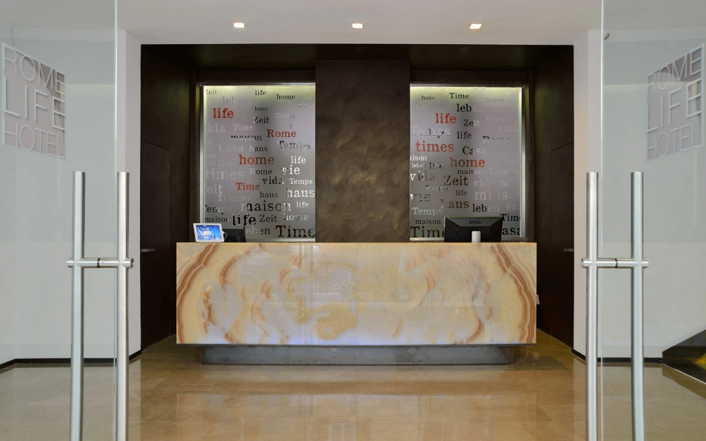 Rome Life Hotel — фото