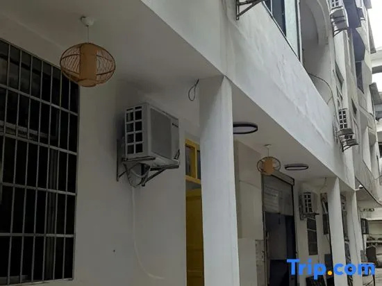 Yichun Yijia B&B