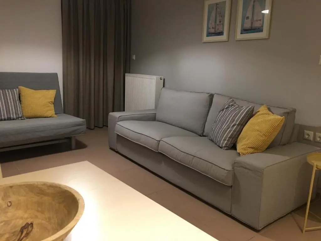 1 Bedroom Basement Apartment