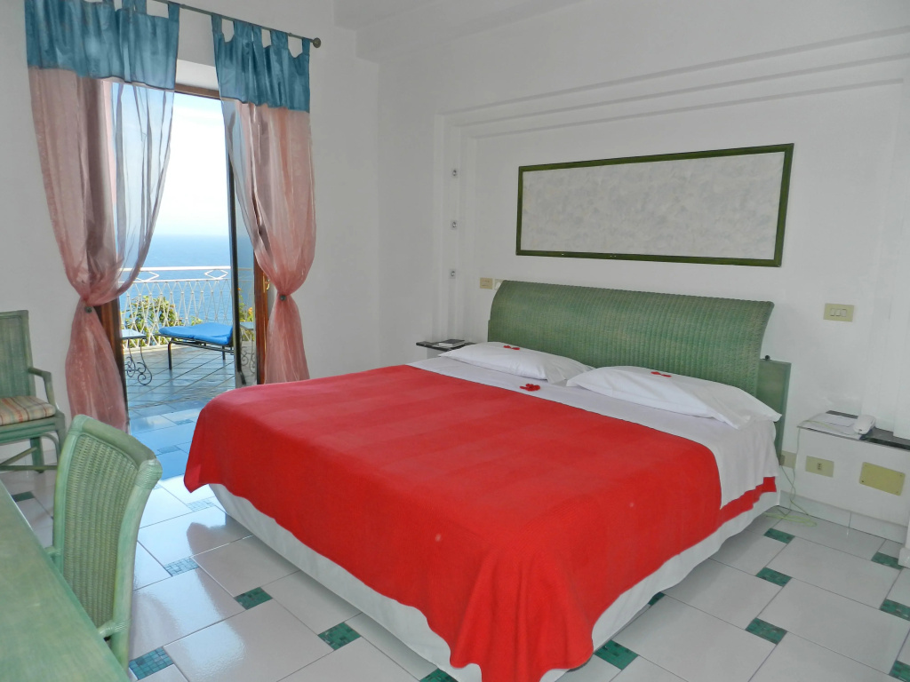 Hotel Holiday - Général
