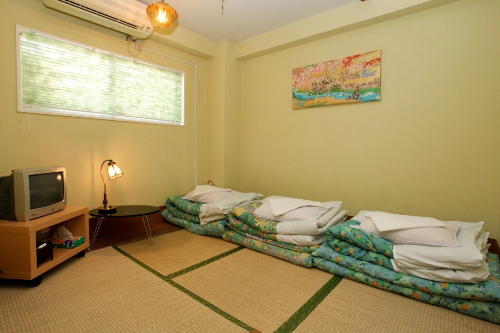 Hostel Zen by null