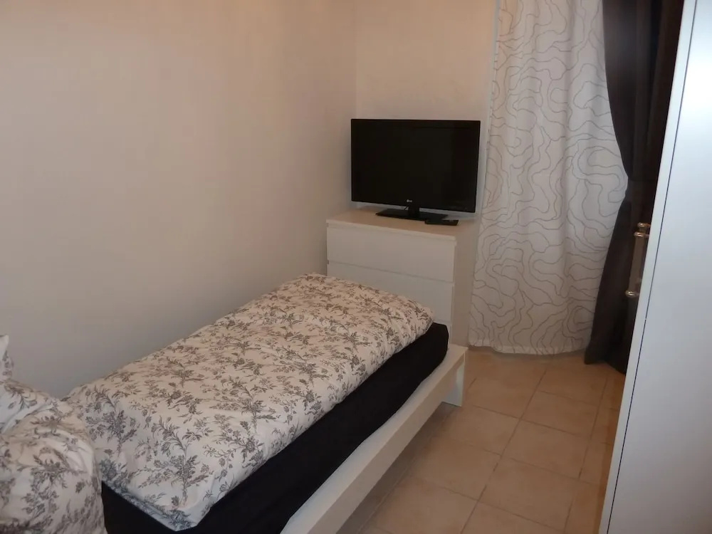 Standard Single room (single bed)