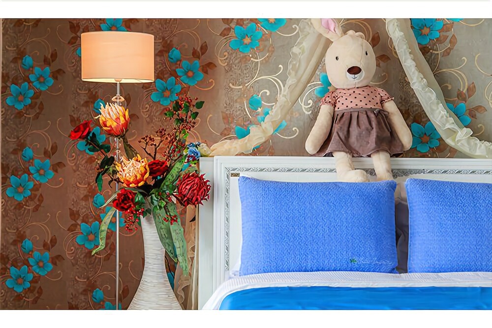 Yangyang Seaglow Rainbow Pension
