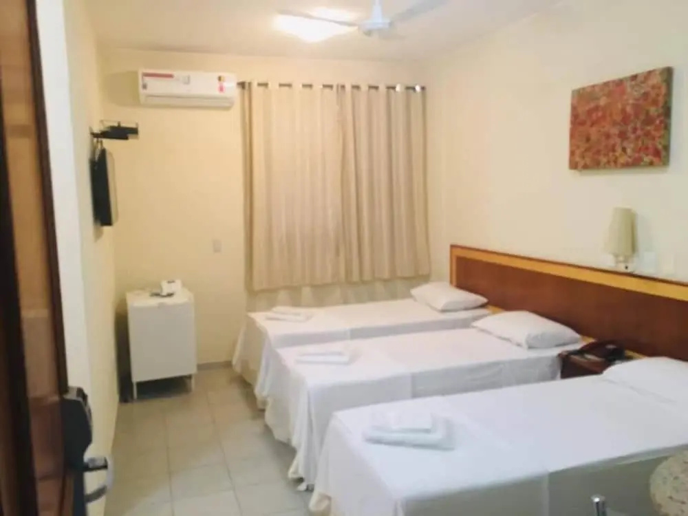 Hotel Vind's Plaza - Chambres