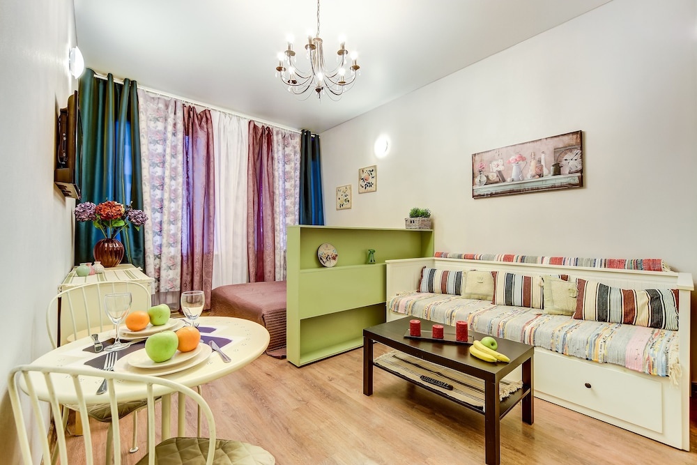 Provence Studios — 2
