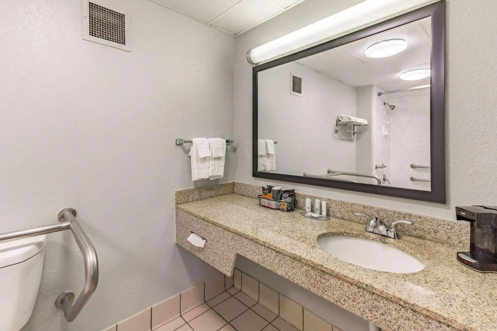 Quality Inn Goodlettsville - фото 33