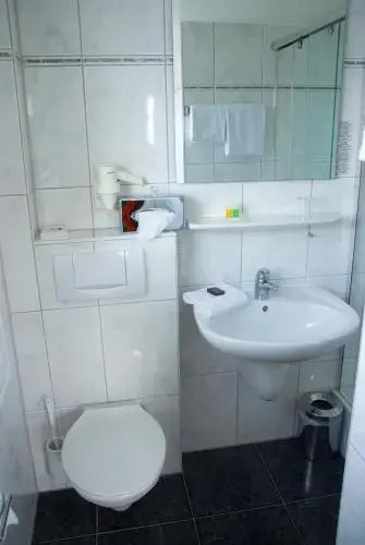 Image 9