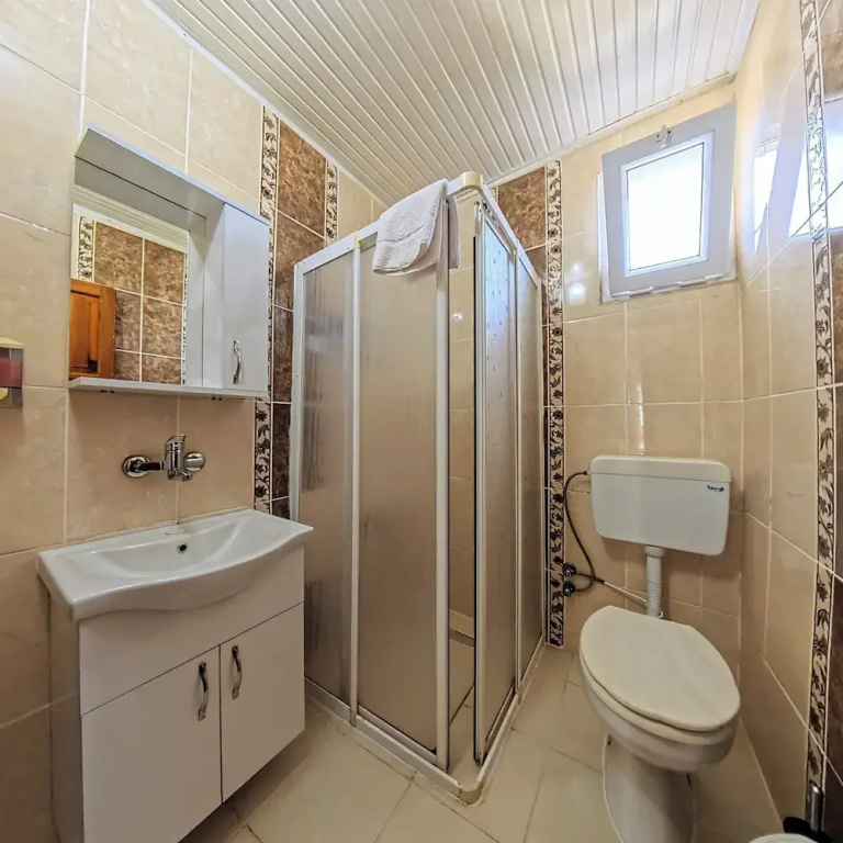 Standard Double room with balcony (twin beds)