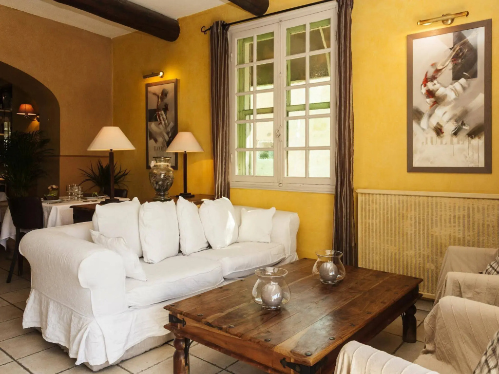 Voir la photo 2 — Hôtel les Magnanarelles