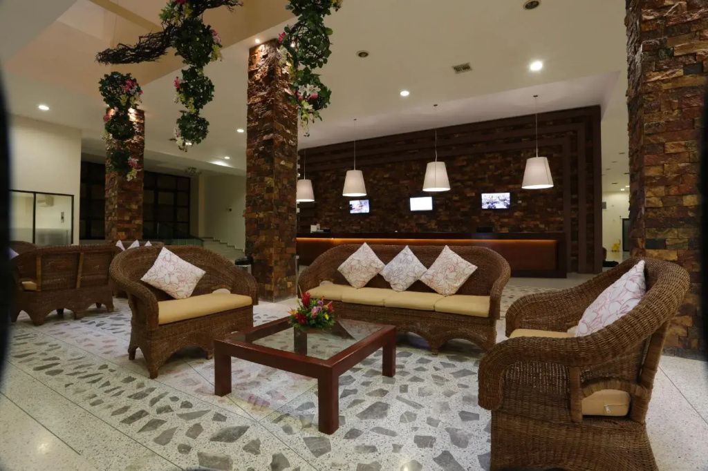 Hotel photo 12