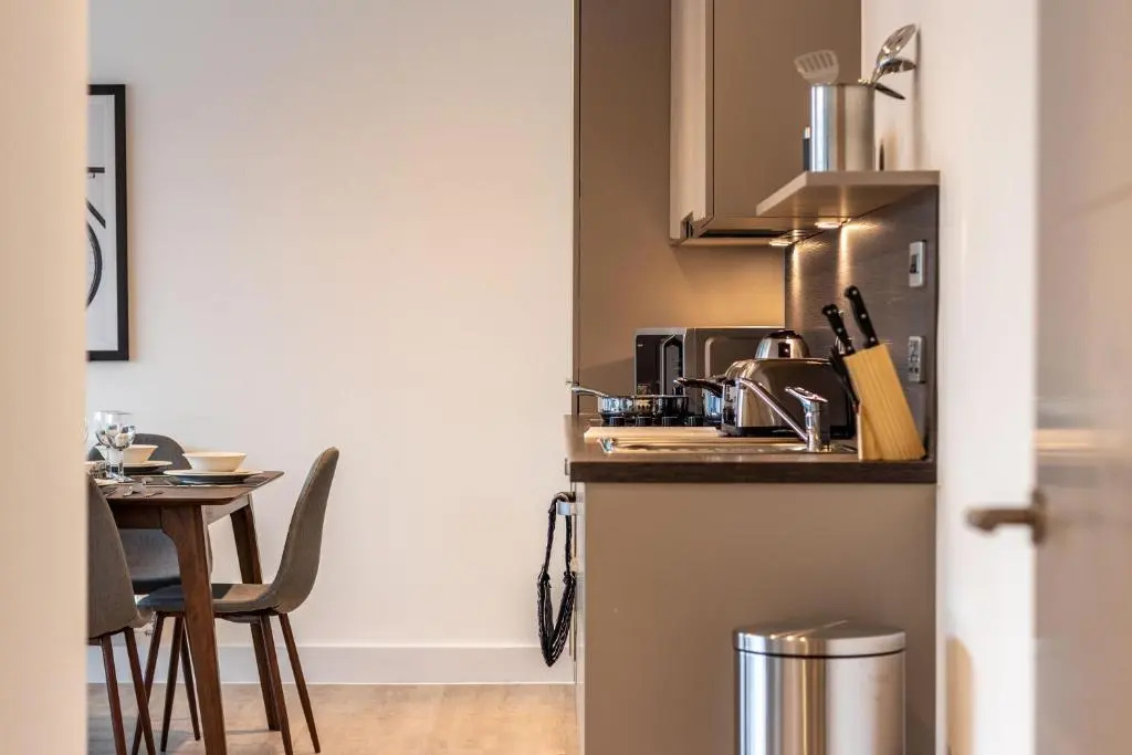 SevenStays Ashford - 2BR Luxury Apartments