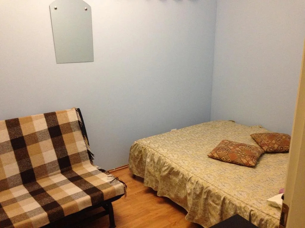 Hostel Variant — 3