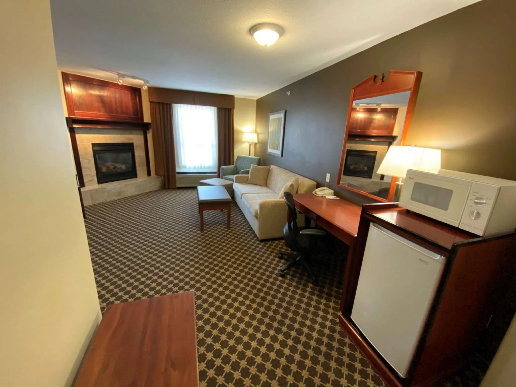 2 Bedrooms Quadruple Suite