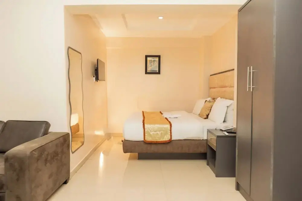 Hotel photo 11