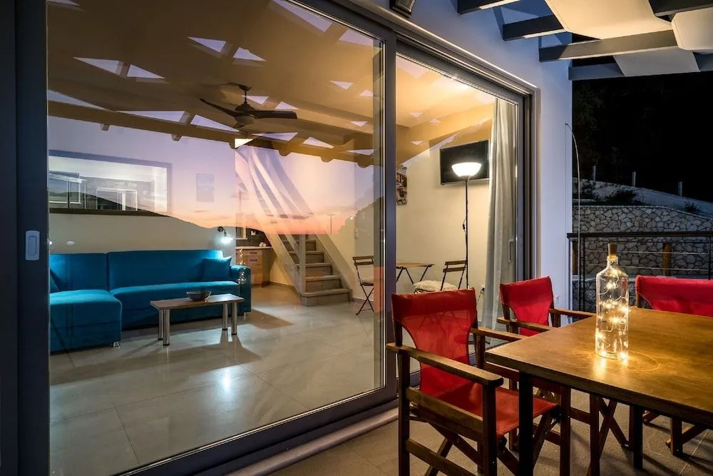 Sappho Boutique Suites-NEW - фото 3