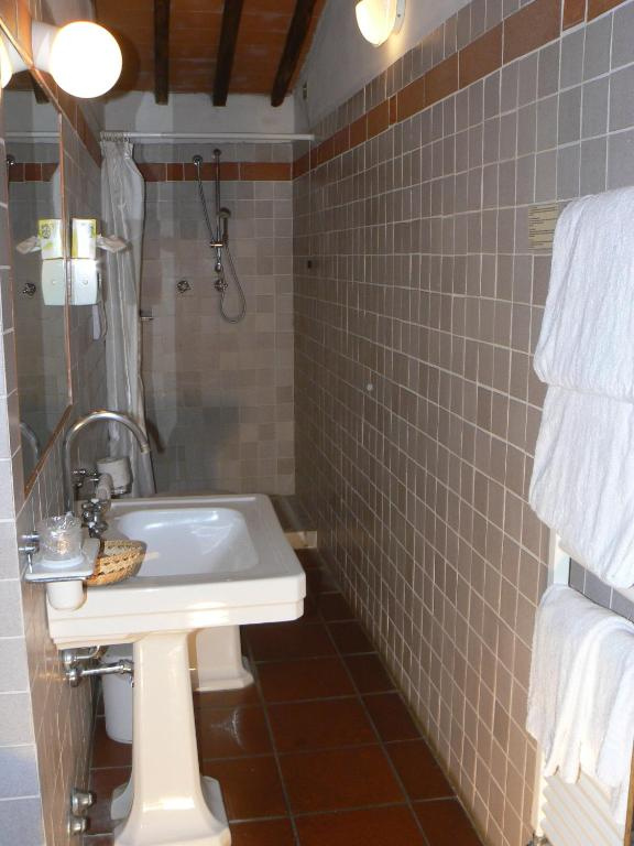 Relais Borgo di Toiano - Chambres