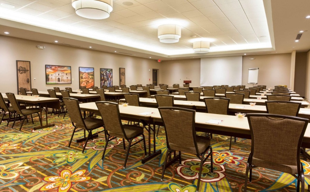 McAllen Plaza Hotel & Suites - Général