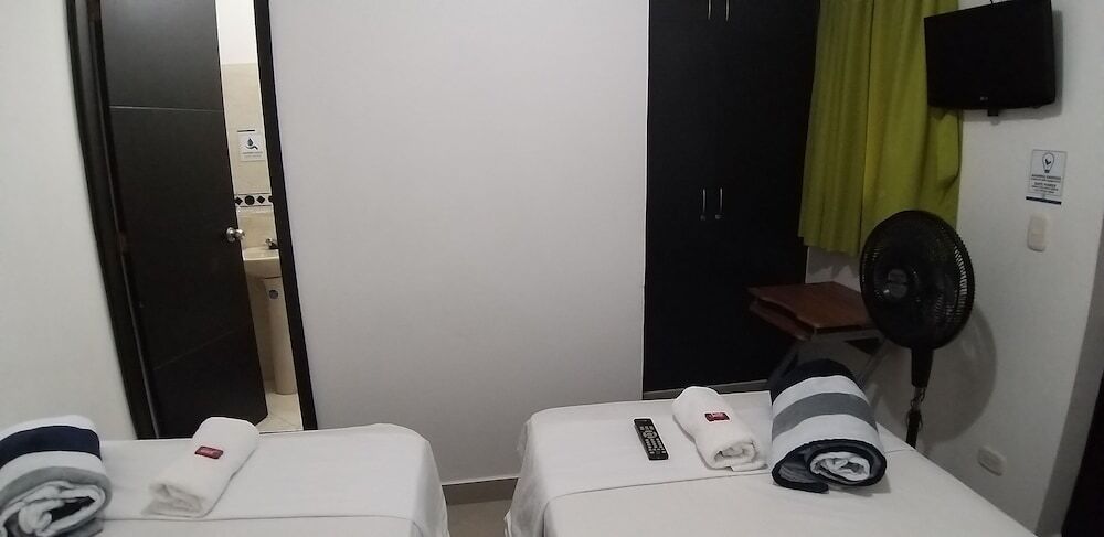 Двухместный номер Economy 2 отдельные кровати в Laureles Home