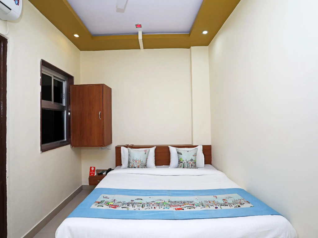 OYO 10413 Hotel Royal Plaza - Chambres