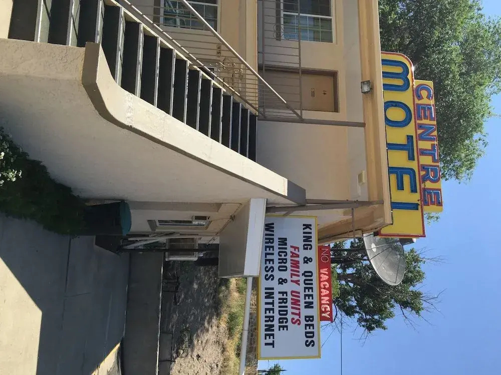 Centre Motel