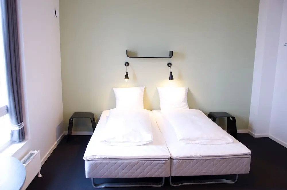 Standard Double Basement room (full double bed)